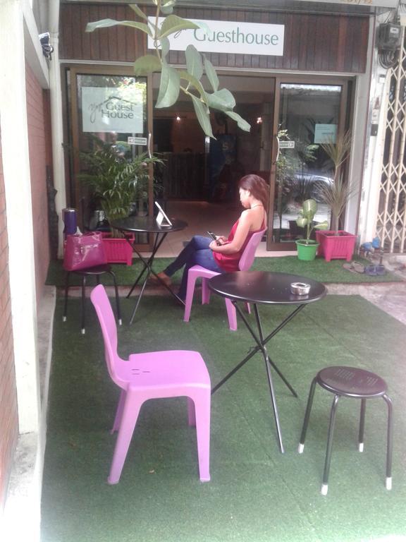 Yaya Guesthouse 曼谷 外观 照片