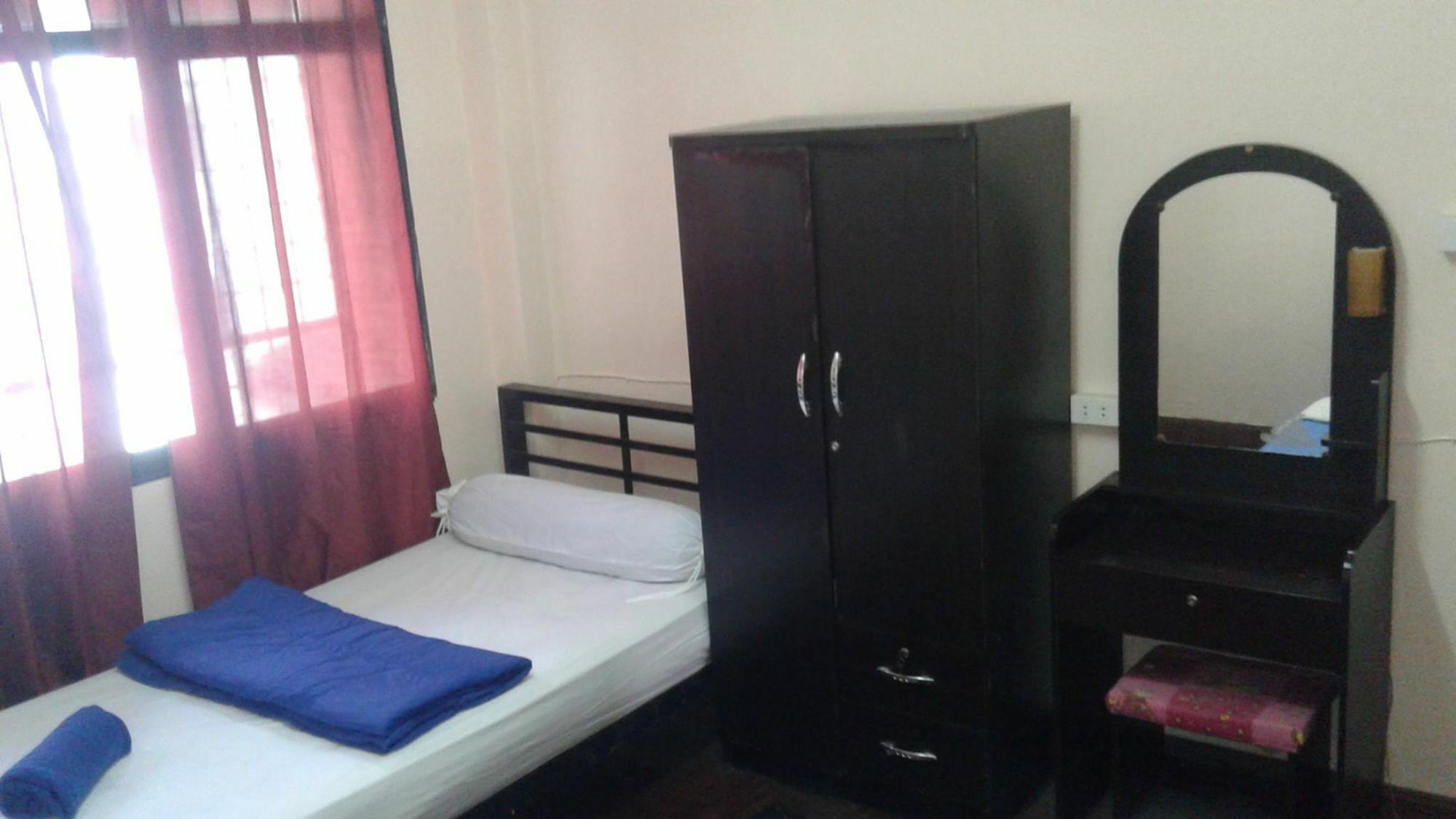 Yaya Guesthouse 曼谷 外观 照片